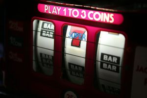Interesting Variation on the Hold and Respin Model – Know Your Slots